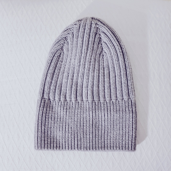 TNA ARITZIA Backcountry Light Heather Chrome Gray Knit Beanie Toque - Picture 3 of 12